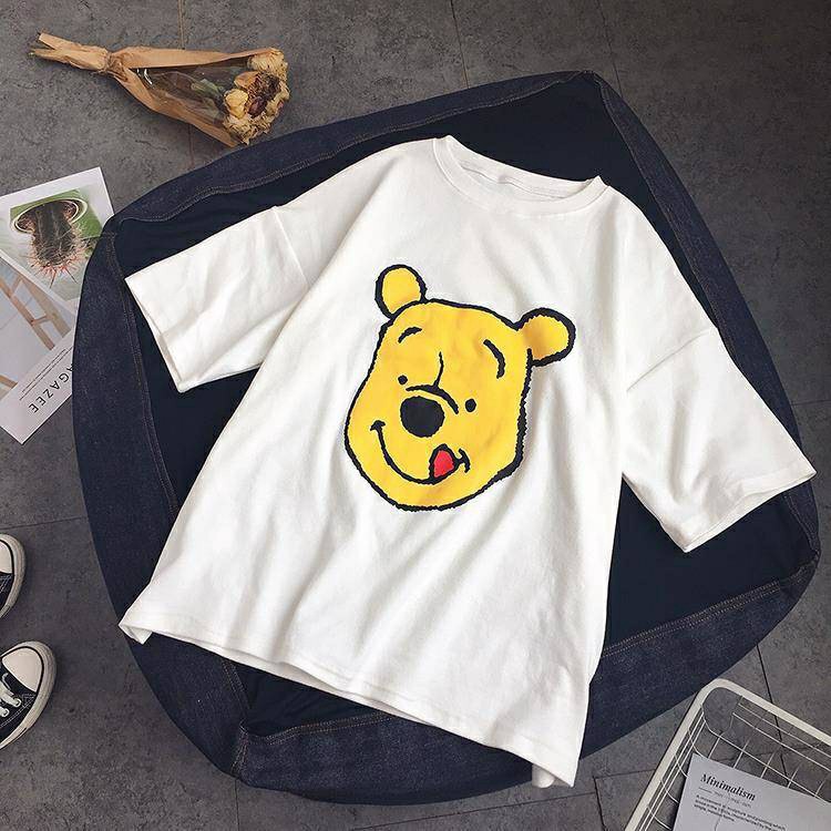 TBI Kaos Pooh Bear T-Shirt Oversized Lisa Blackpink Loose Shirt