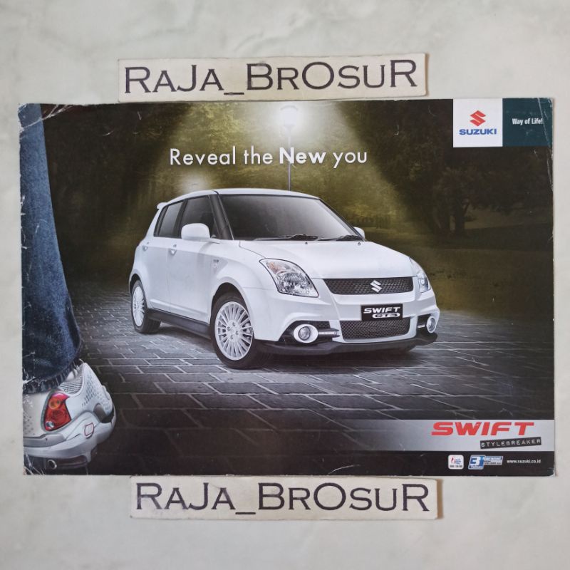 Poster brosur katalog flyer Suzuki Swift/Suzuki Swift GT3 2010