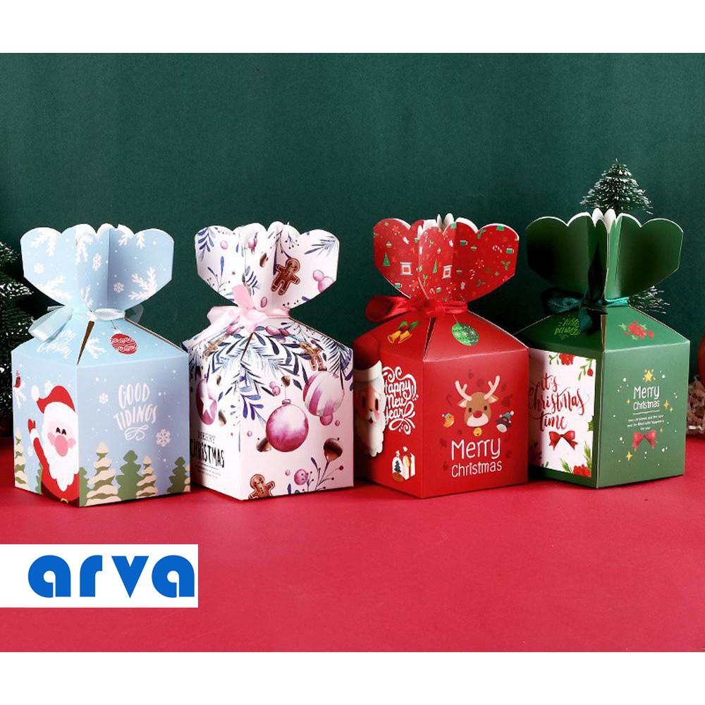 

5Pcs GIFT BOX CHRISTMAS/NATAL (Makanan, Aksesories)