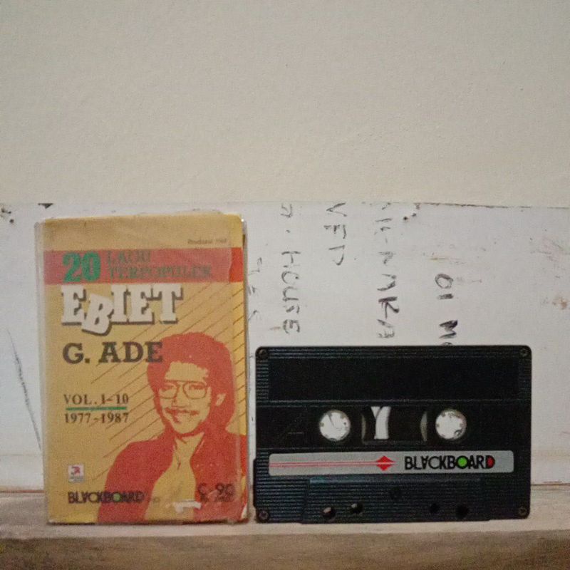 Kaset Pita Ebiet G Ade - 20 lagu terpopuler