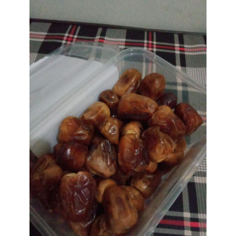 

Kurma Sukkari 500 gr