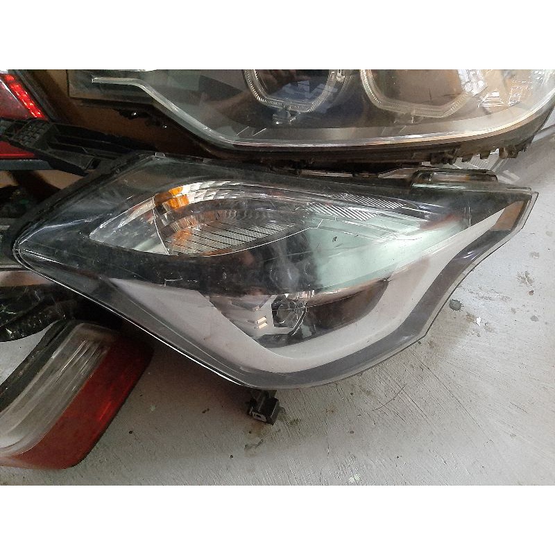 Jual Headlamp Datsun Go Cross | Shopee Indonesia