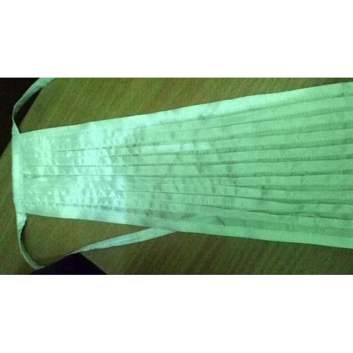 Dasi Toga Pengacara Ikat