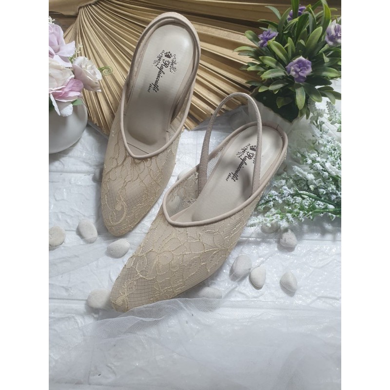 sepatu laumi cream lace tile cream sepatu wanita 5cm hak kaca