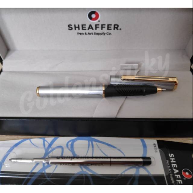 

Paket 1 Klik: 1pcs Sheaffer Agio Compact Brushed Chrome GT Ballpoint + 1pcs Refill Ballpoint