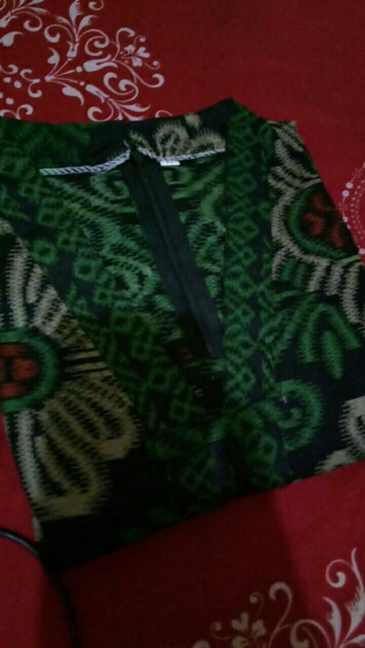 Maura Couple - Sania Ruffle Batik Couple Ori  Ndoro Jowi Dnt Garasi Termurah  Shopee - Couple Reno