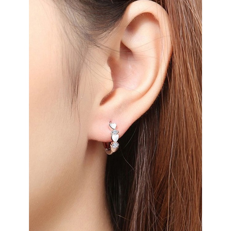 Anting Tusuk Bentuk Hati Hias Berlian Imitasi Untuk Wanita