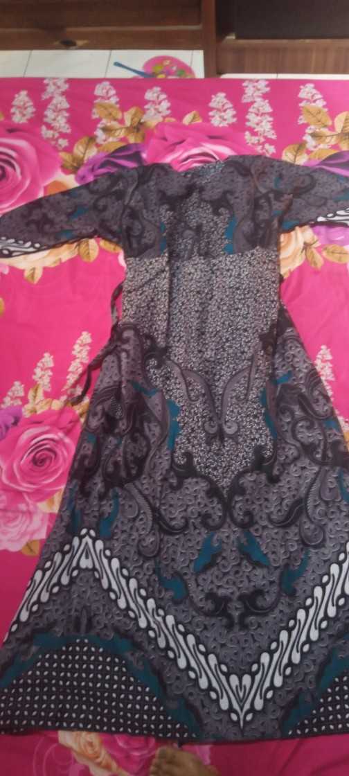 Batik Couple Keluarga Modern Sania Ruffle Ori Ndoro Jowi Dnt Motif  Cindrawasihabu