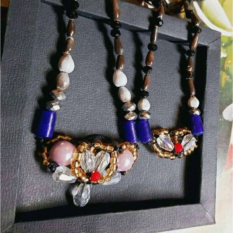 kalung gelang set lilis lamiang mix jelei pilus mix jelei batu khas dayak Kalimantan