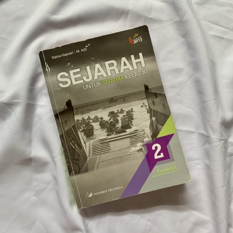 

SEJARAH DUNIA SMA/MA KELAS XI • PENERBIT ERLANGGA