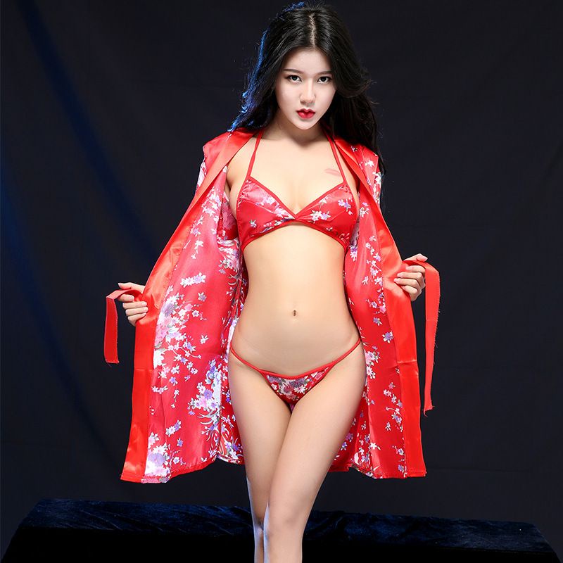 Set Kimono + G String + Bra Bahan Satin Jepang Motif Sakura Merah