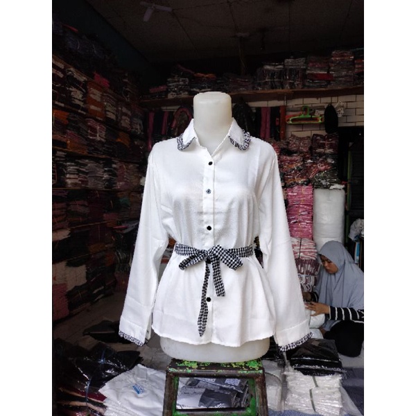 Blouse Wanita Kemeja Polos Putih Hitam Cewek Atasan Casual Moscrepe 097-7