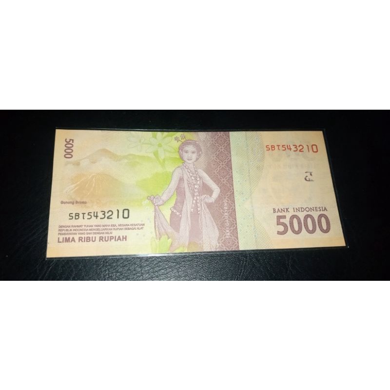 Uang seserahan atau nomer seri cantik