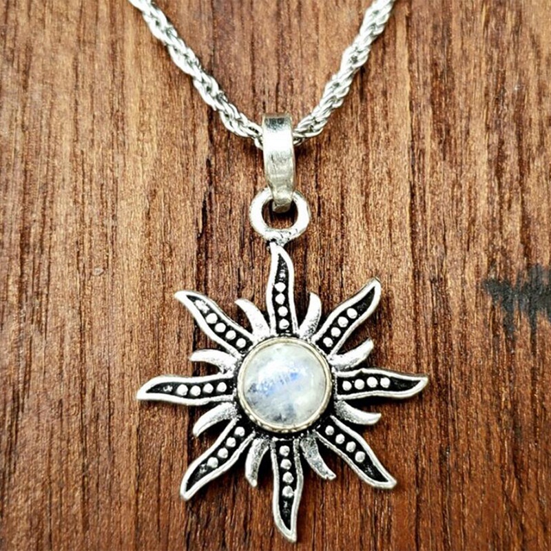 Fancyqube Kalung Rantai Choker Liontin Bunga Matahari Bahan Stainless Steel Lapis Emas 18k Untuk Wanita