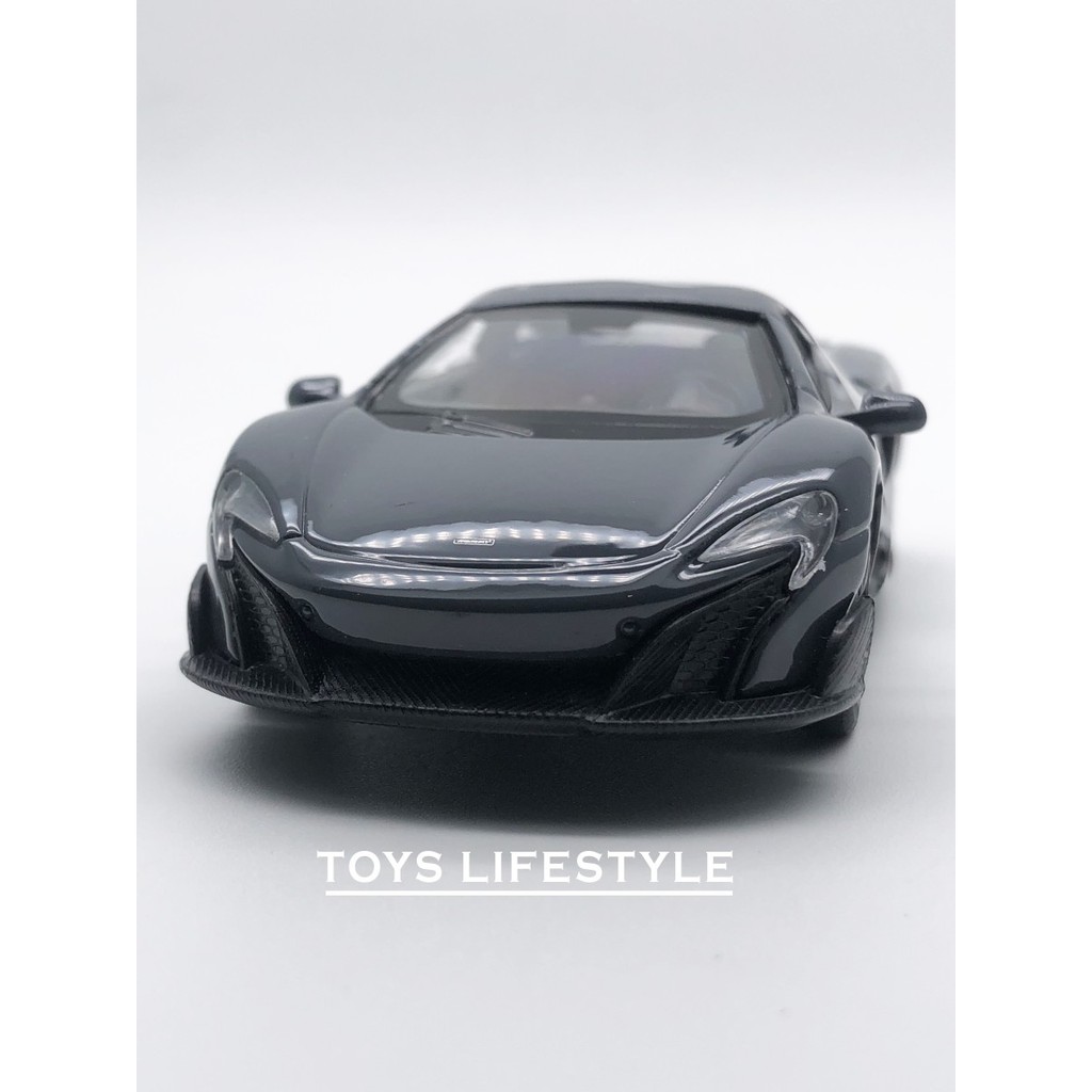 Welly Diecast - McLaren 675LT Coupe Skala 1:36 (Abu Gelap)