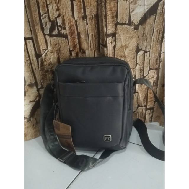 Tas slempang cowok Polo Touch original