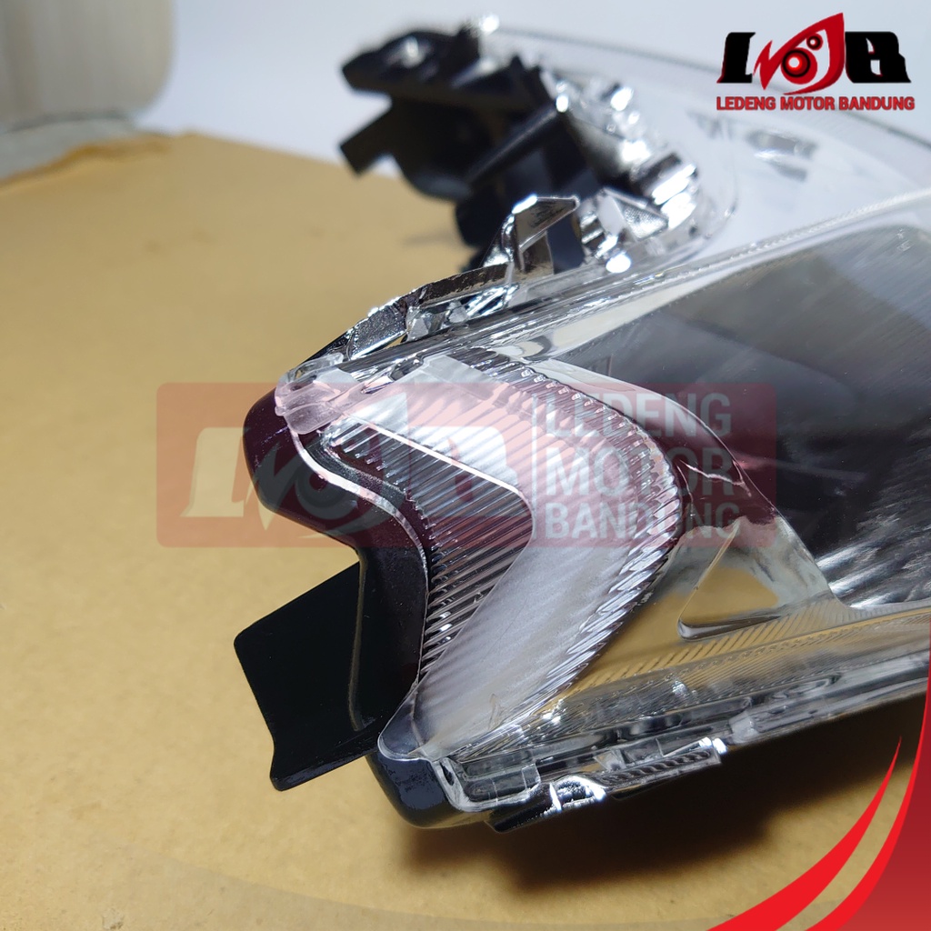 Reflektor Vario Techno CBS 110 Headlamp Lampu