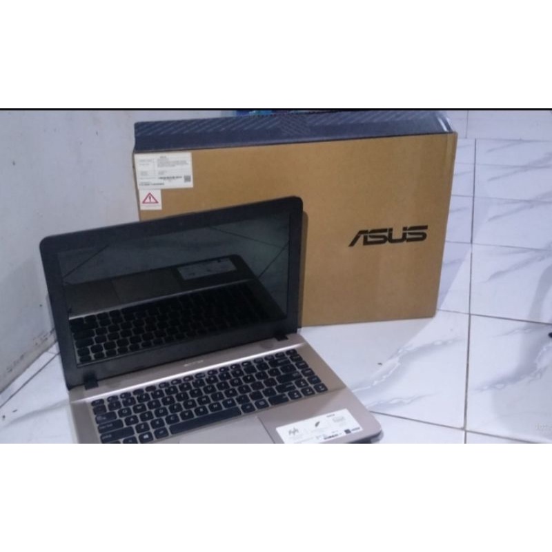 ASUS X441B