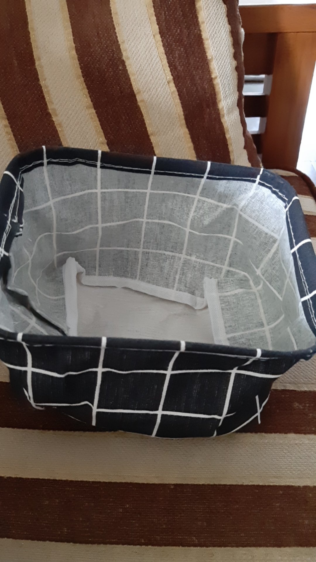 Keranjang Penyimpan Box Lipat Tempat Accesoris Kosmetik Makeup Peralatan Rumah Tangga Gd098