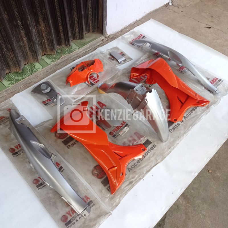 Body Fullset Yamaha Jupiter Z CW Orange Silver 2005 2006 Original