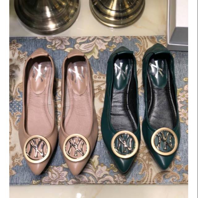 SEPATU WANITA / NY FLAT SHOES / MIRROR QUALITY