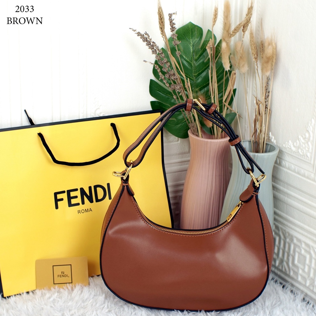 FENDI GRAPHY SMALL Seri 2033