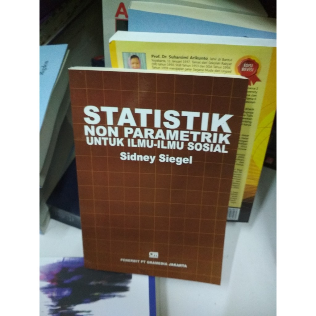 STATISTIK NONPARAMETRIK, untuk ilmu ilmu sosial, by Sidney Siegel