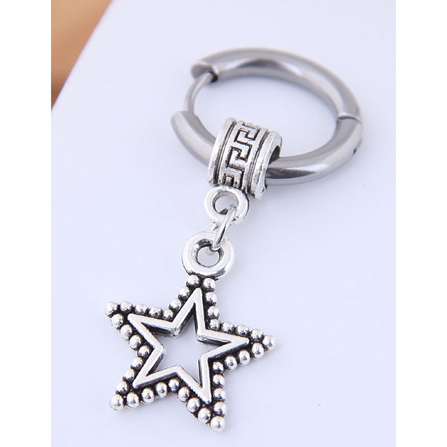 LRC Anting Tusuk Fashion Silver Titanium Steel Five-pointed Star Studs A59346