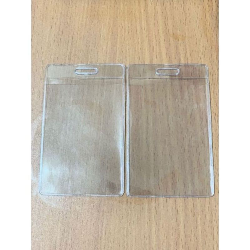 

kantong plastik Mika Cover Panitia / ID CARD UK. 6,5 × 9 cm. 1 pack ( 100pcs )