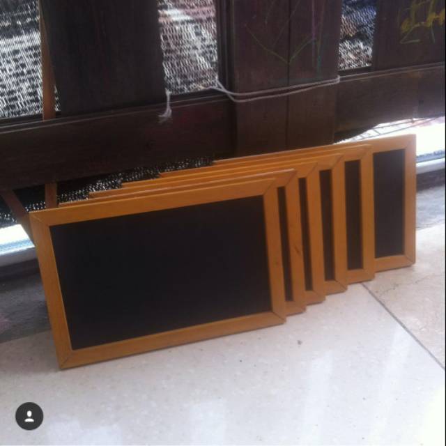 

Papan tulis kapur mini dinding prewedding