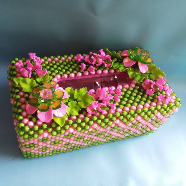 Kotak Tissue Mote Manik akrilik hijau pink