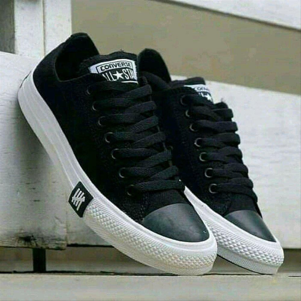 Sepatu Converse Premium Shopee - Converse X Play CDG