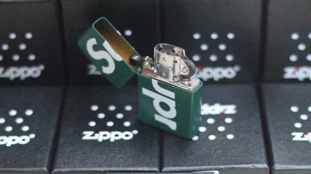 Zippo Matte SUPREME HIJAU ARMI Grade Ori