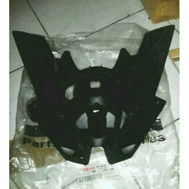Batok lampu belakang New Vixion NVL ORI Yamaha Indonesia