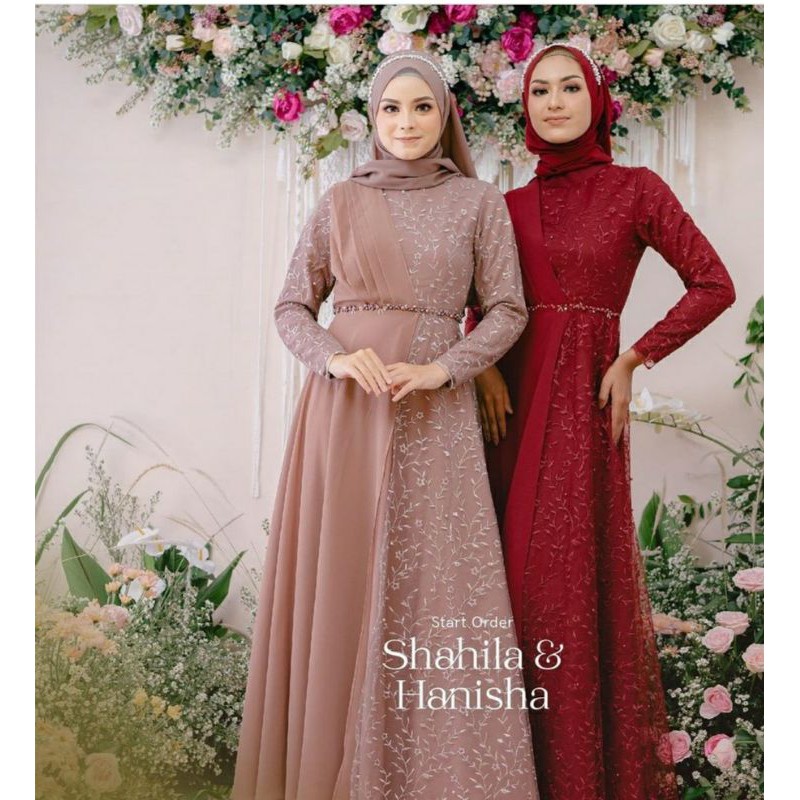 gaun shahila gaun bermotip burkat di sandingkan dengan cruty ,mantap elegan, formal, dan mewah