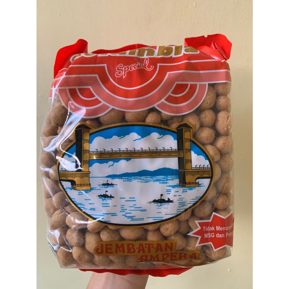 

kacang telor jembatan ampera 1kg