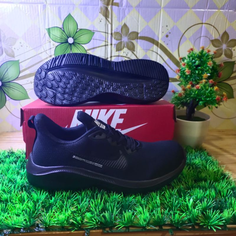 Sepatu Nike Zoom Sepatu Sekolah Hitam Polos Terbaru