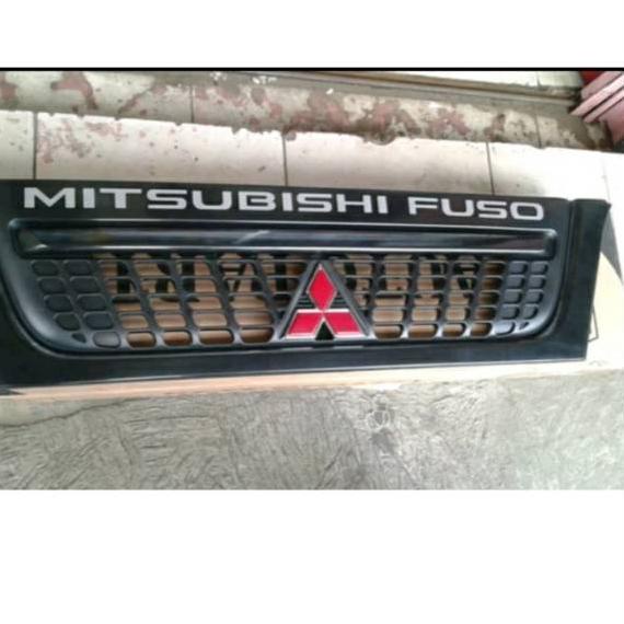 Grill canter mitsubishi canter 110 ps 125 ps