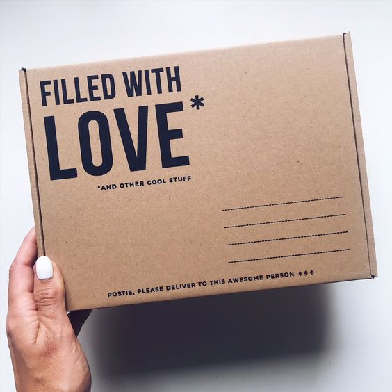 

GIFT BOX (BOOKING ONLY)