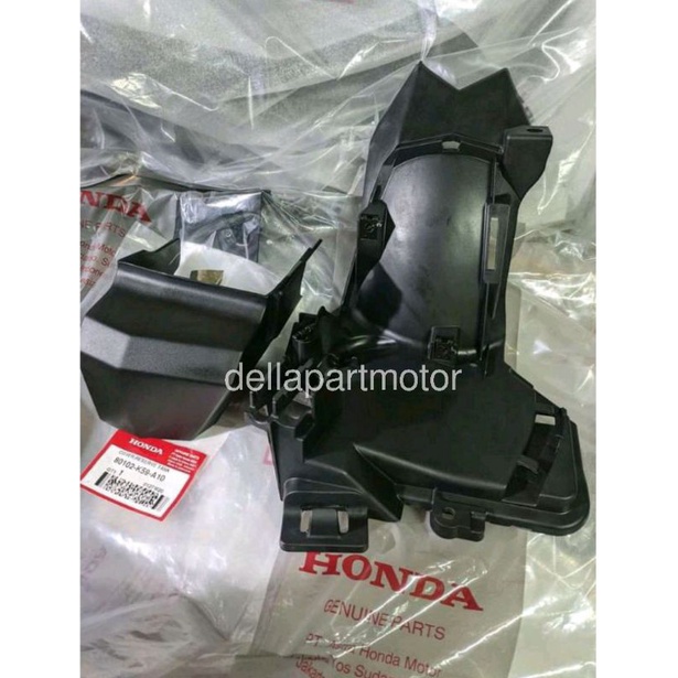 SPAKBOR KOLONG ATAS COVER RESERVE TUTUP CADANGAN AIR RADIATOR VARIO125/150 LED 2015-2022 ORI HONDA