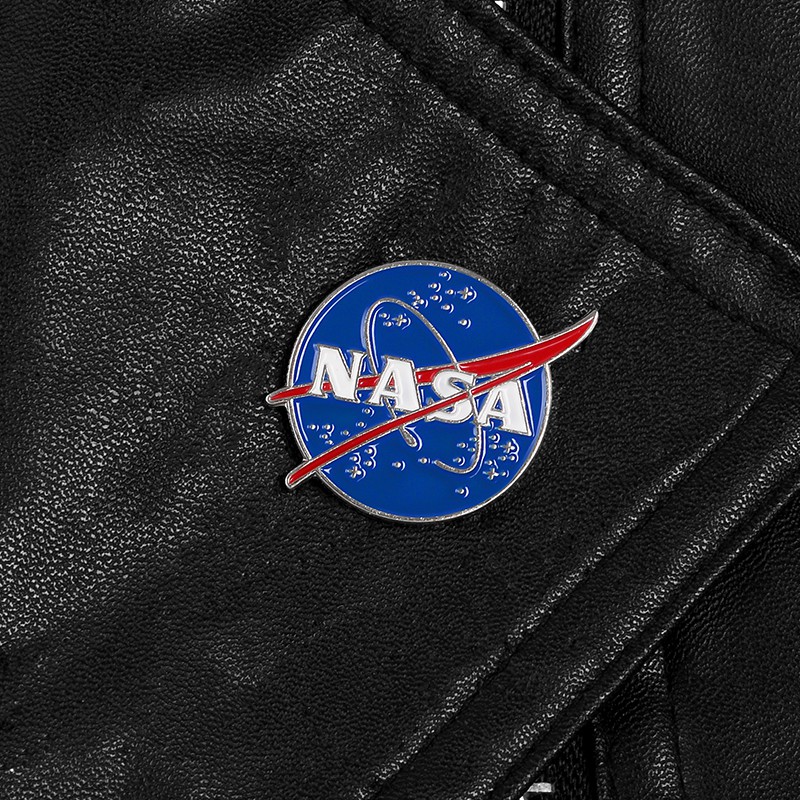 Nasa Bros Pin Enamel Bentuk Astronot Luar Angkasa Untuk Jaket