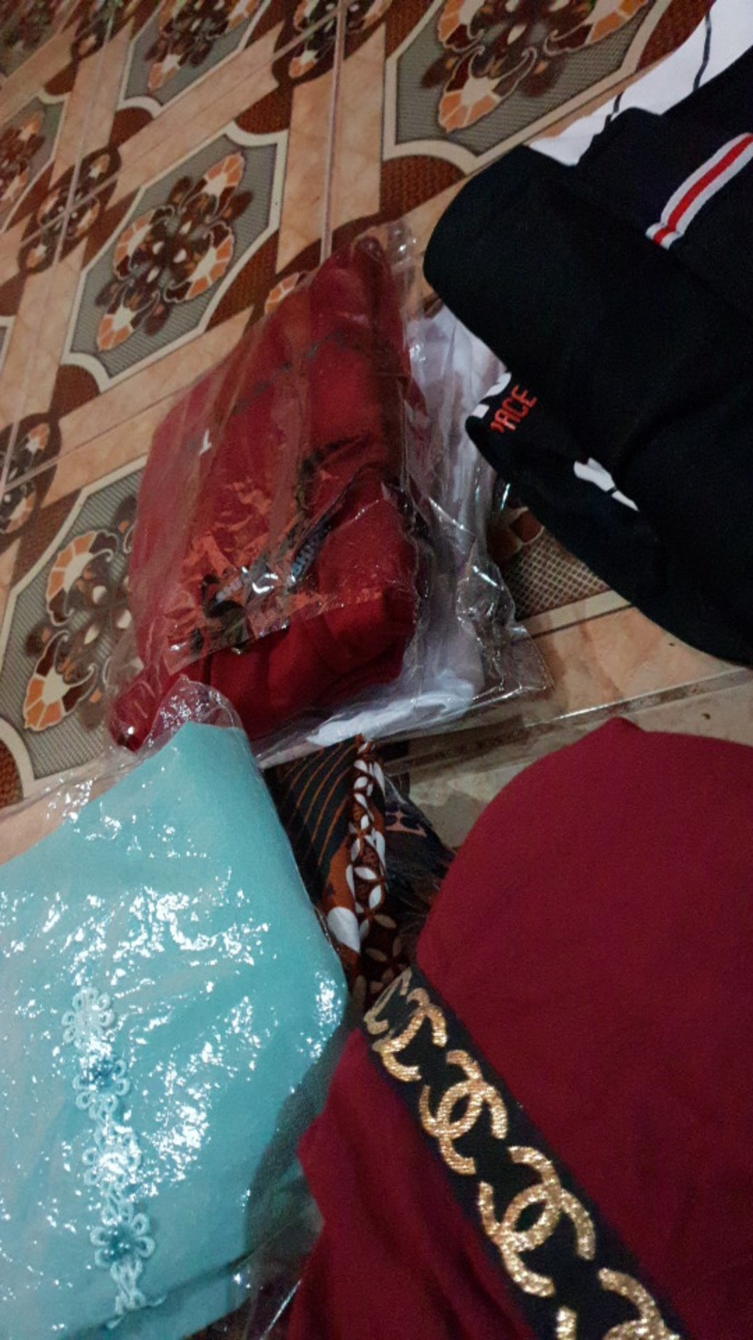 Tototashop.baju Kaos Fashion Alaop Pria,bahan Babyterry Premium,motif Bordir Halus