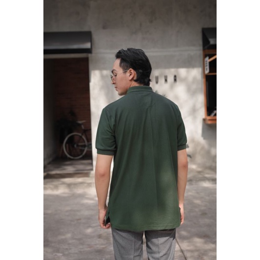 Mubeng Cozy Polo Shirt Green/  Kaos Polo