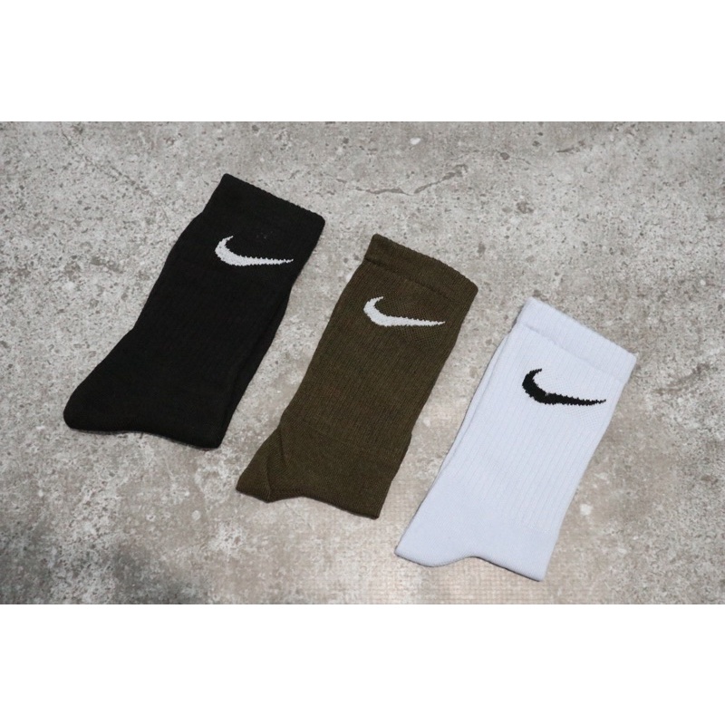 kaus kaki dewasa sarung kaki sport olahraga socks biglogo vintage Nike premium distro brand stylish unisex/ kaus kaki Nike hip hop premium