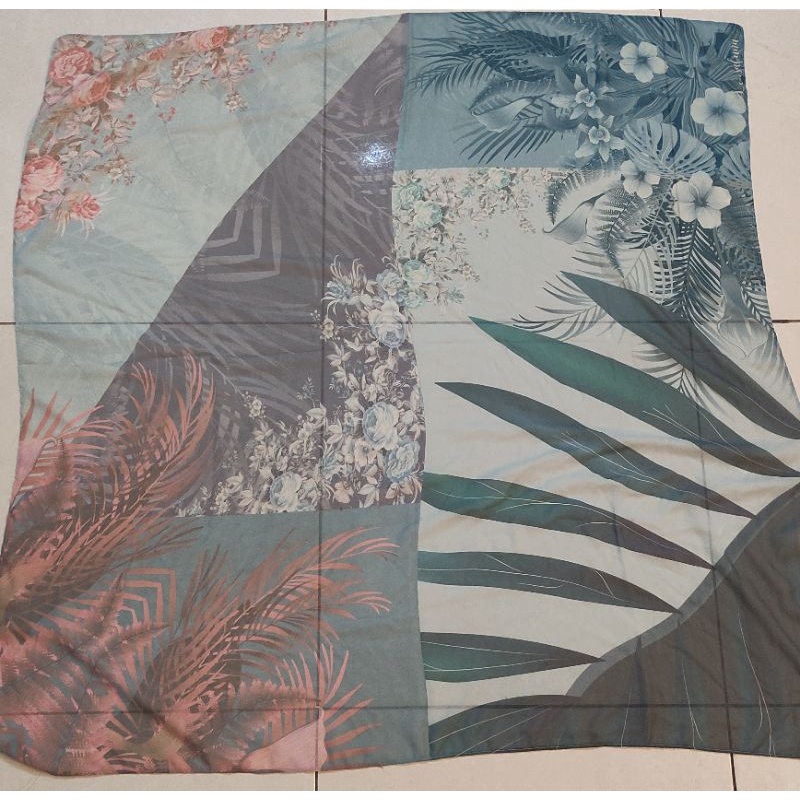 louisaluna scarf preloved