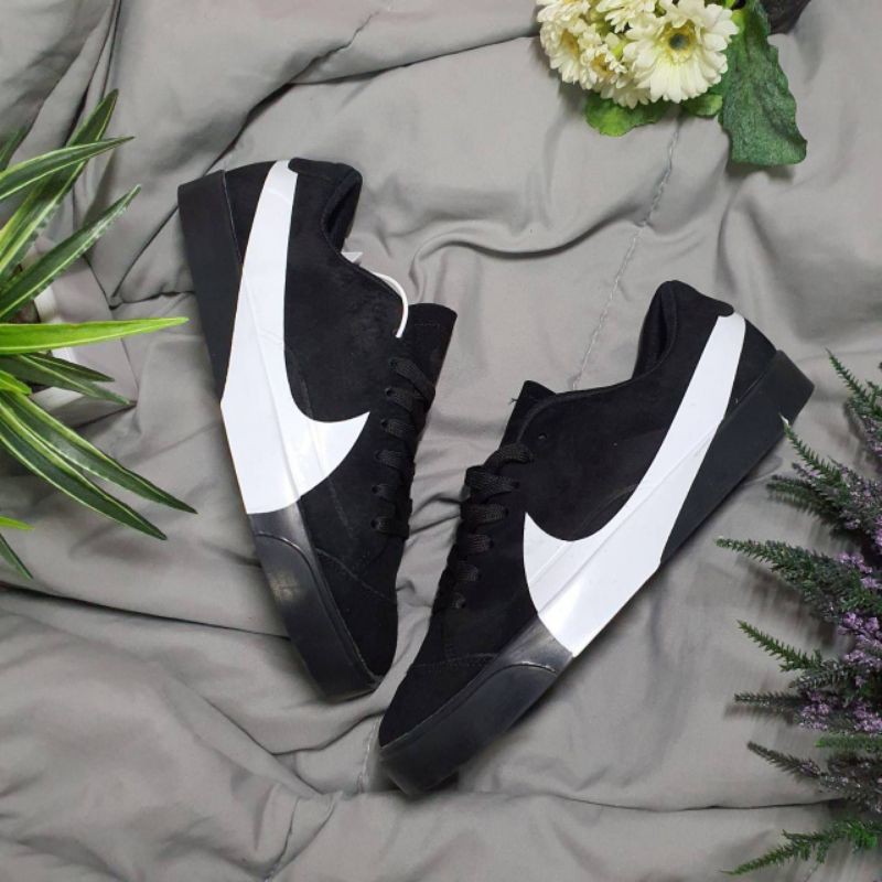 NIKE BLAZER CITY LOW BLACK SUEDE