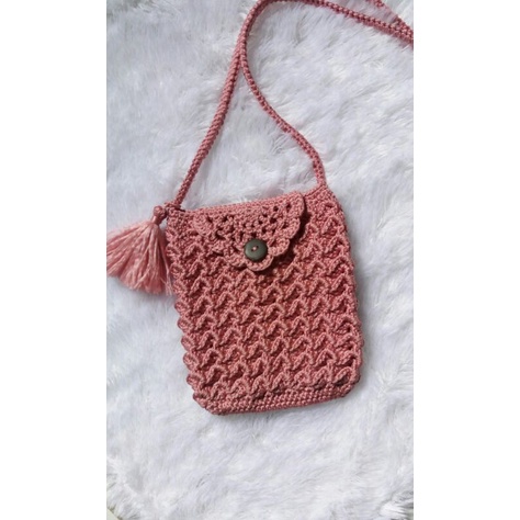 tas hp rajut motif prada