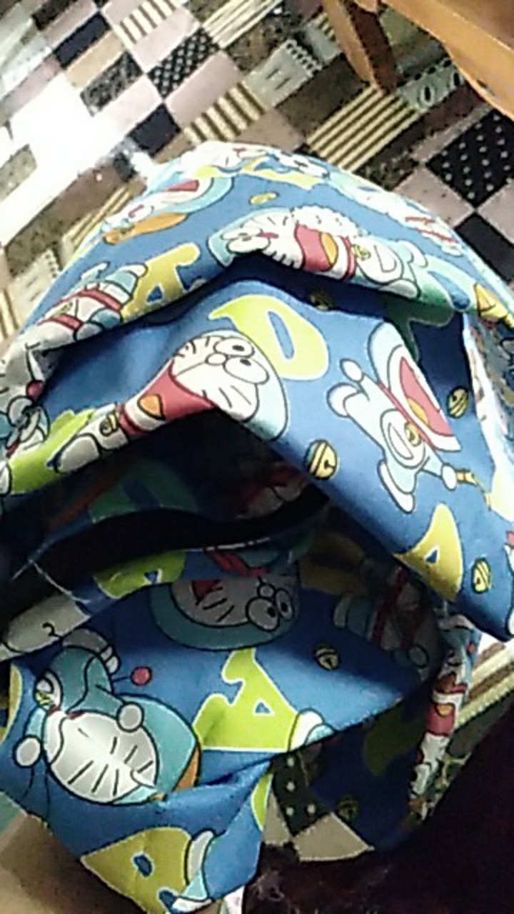 Set Sarung Bantal + Guling Karakter