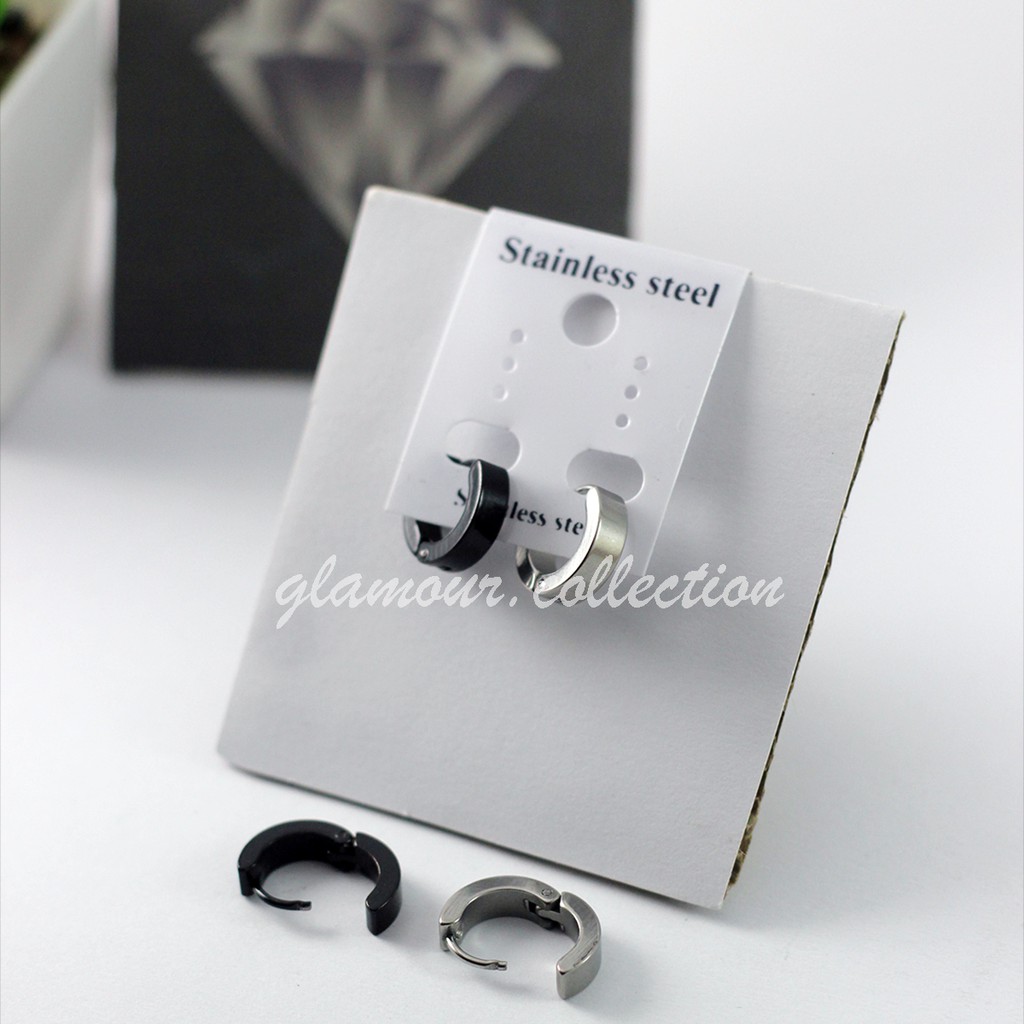 Anting Telinga Tindik Titanium Pria Hitam Silver Model Punk Fashion Pria/Wanita