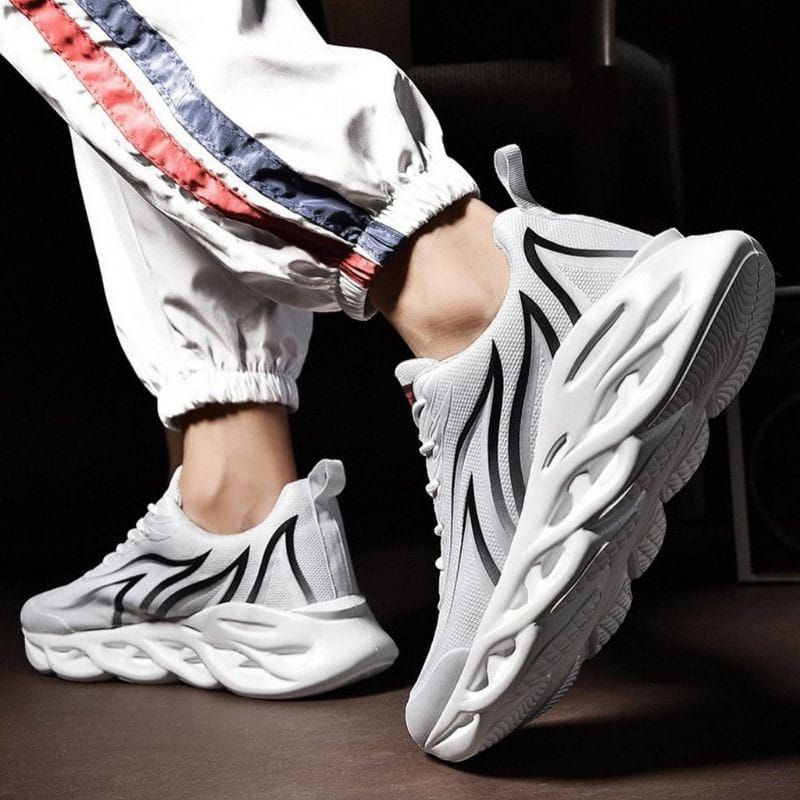 Snickers sport